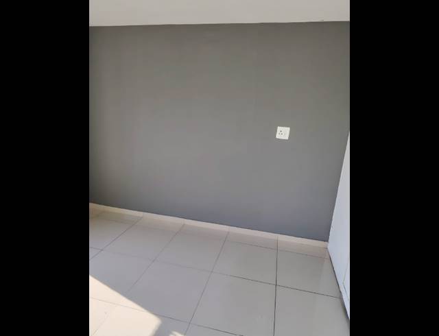 2 BEDROOM APARTMENT FOR SALE IN PINETOWN CENTRAL